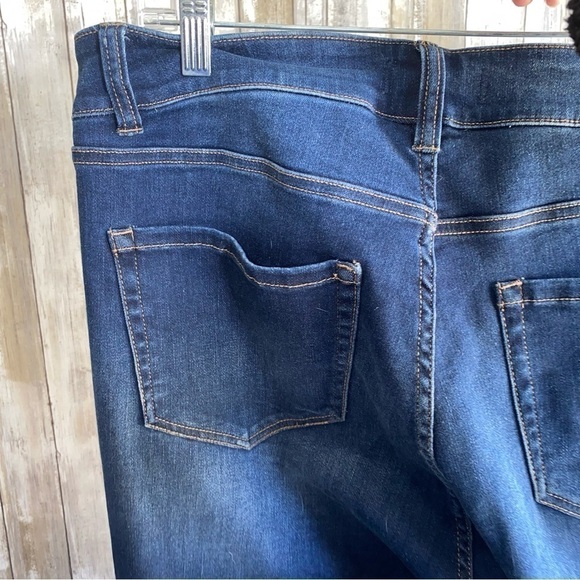 Lane Bryant Flex Magic Waistband Curvy Fit High Rise Boot - Picture 6 of 8